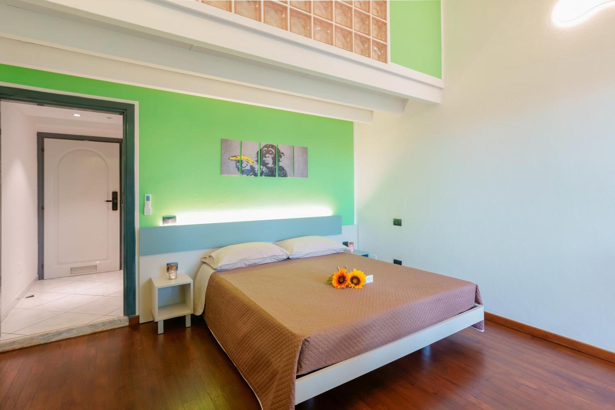 Unplug Bed & Breakfast กวาร์ตู ซานเตเลนา ภายนอก รูปภาพ